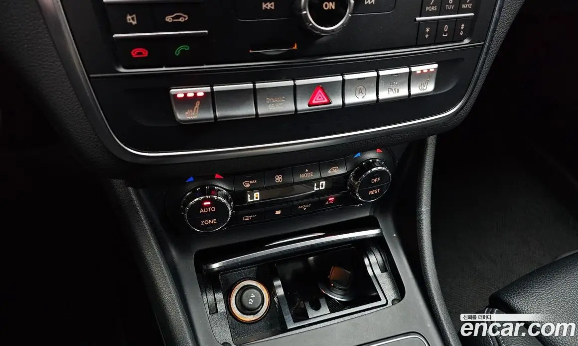 Mercedes-Benz GLA-Class 2018 2.0 гидро, фото 23