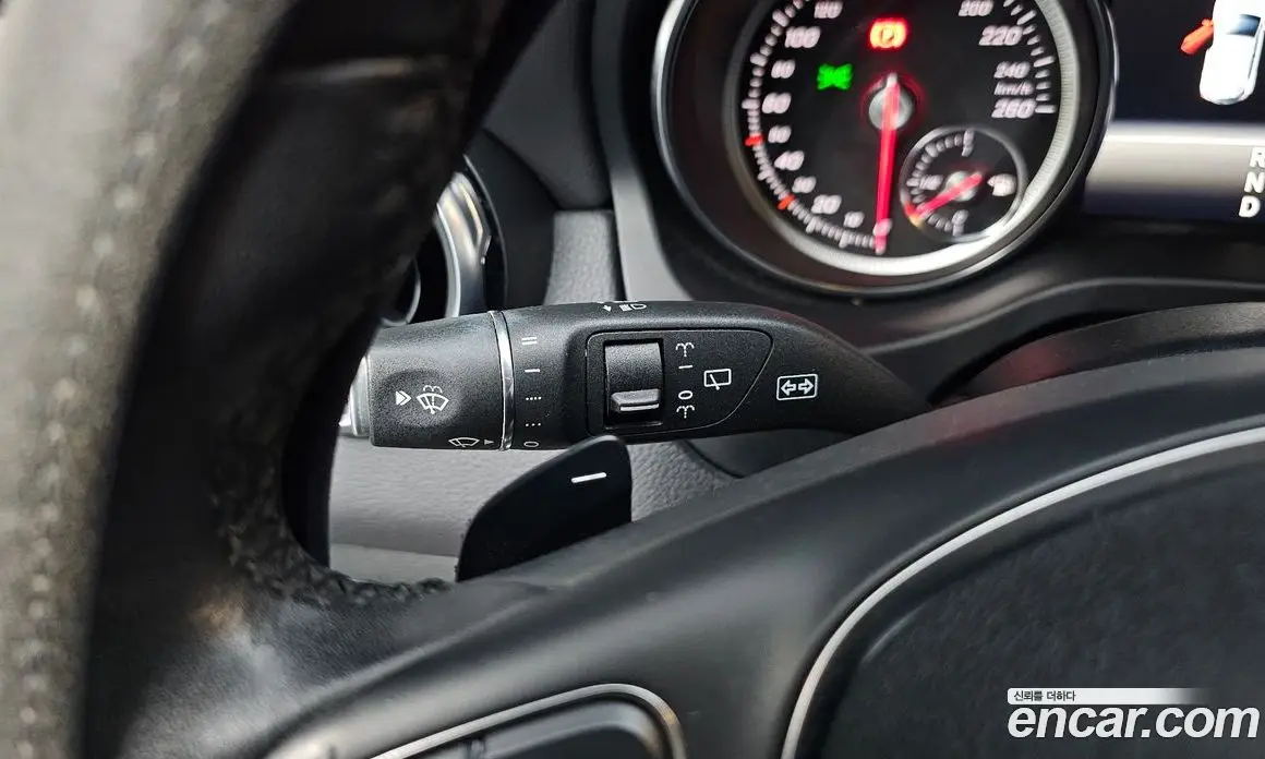 Mercedes-Benz GLA-Class 2018 2.0 гидро, фото 27