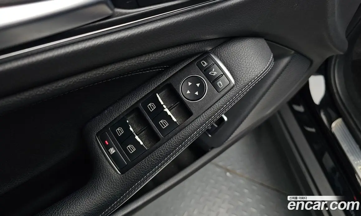 Mercedes-Benz GLA-Class 2018 2.0 гидро, фото 28