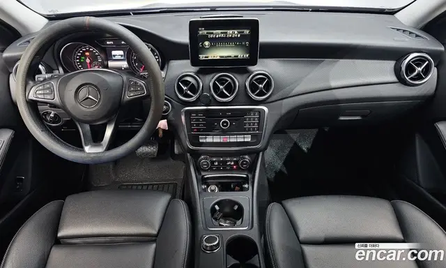 Mercedes-Benz GLA-Class 2018 2.0 гидро, миниатюра 9