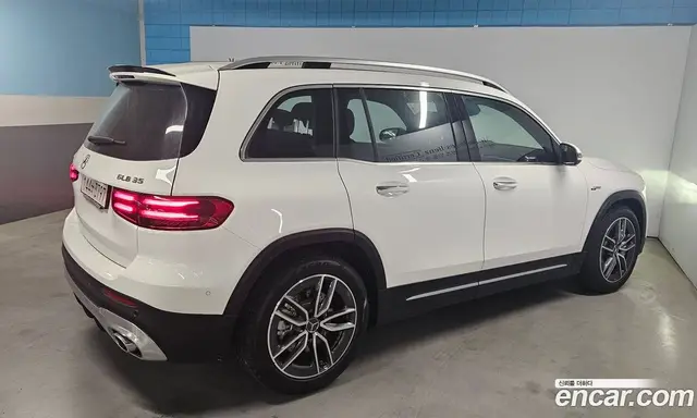 Mercedes-Benz GLB-Class 2025 2.0 гидро, миниатюра 3 Mercedes-Benz GLB-Class 2025 2.0 гидро, миниатюра 3