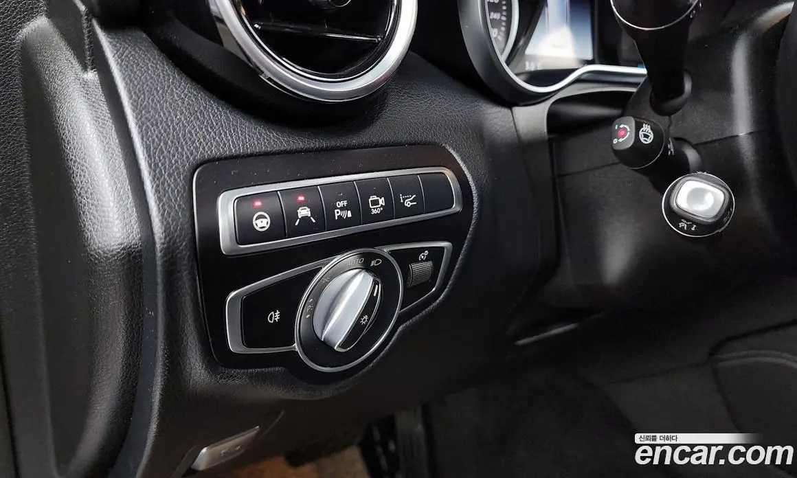 Mercedes-Benz GLC-Class 2018 2.0 автомат (гидро), фото 16