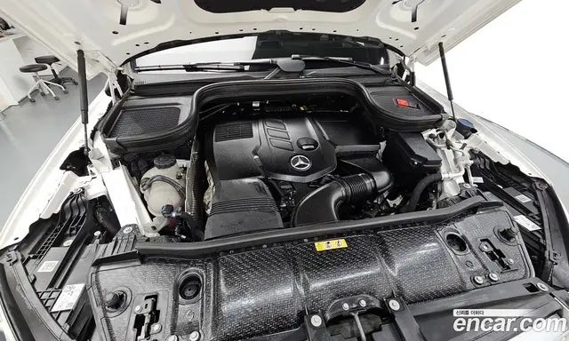 Mercedes-Benz GLE-Class 2022 2.0 гидро, миниатюра 6