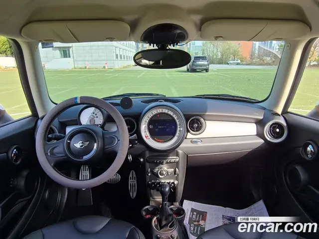 Mini Cooper 2012 1.6 автомат (гидро), миниатюра 11