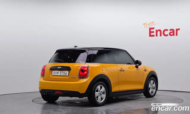 Mini Cooper 2017 1.5 автомат (гидро), миниатюра 2