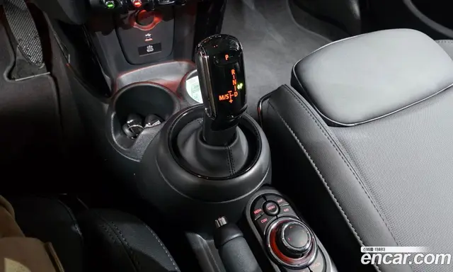 Mini Cooper 2024 1.5 автомат (гидро), миниатюра 12