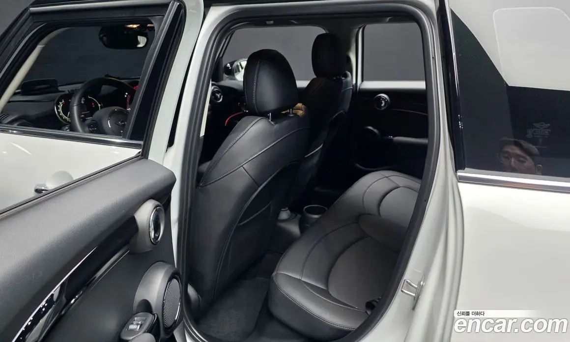 Mini Cooper 2024 1.5 автомат (гидро), фото 16