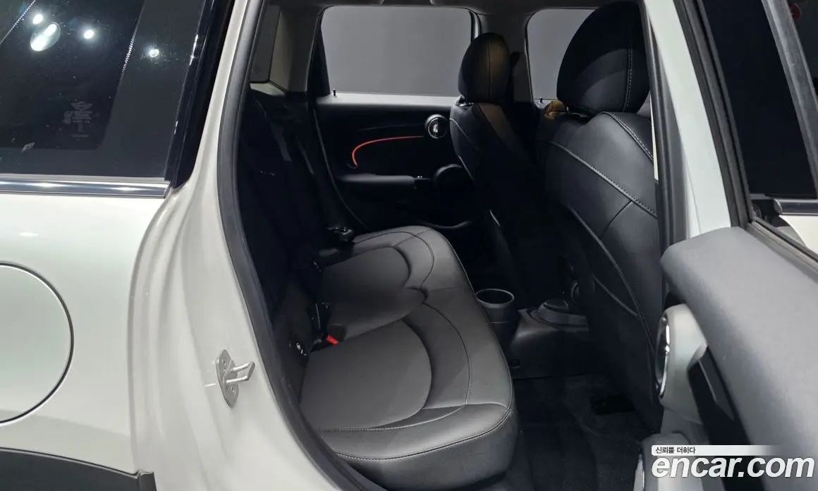 Mini Cooper 2024 1.5 автомат (гидро), фото 18