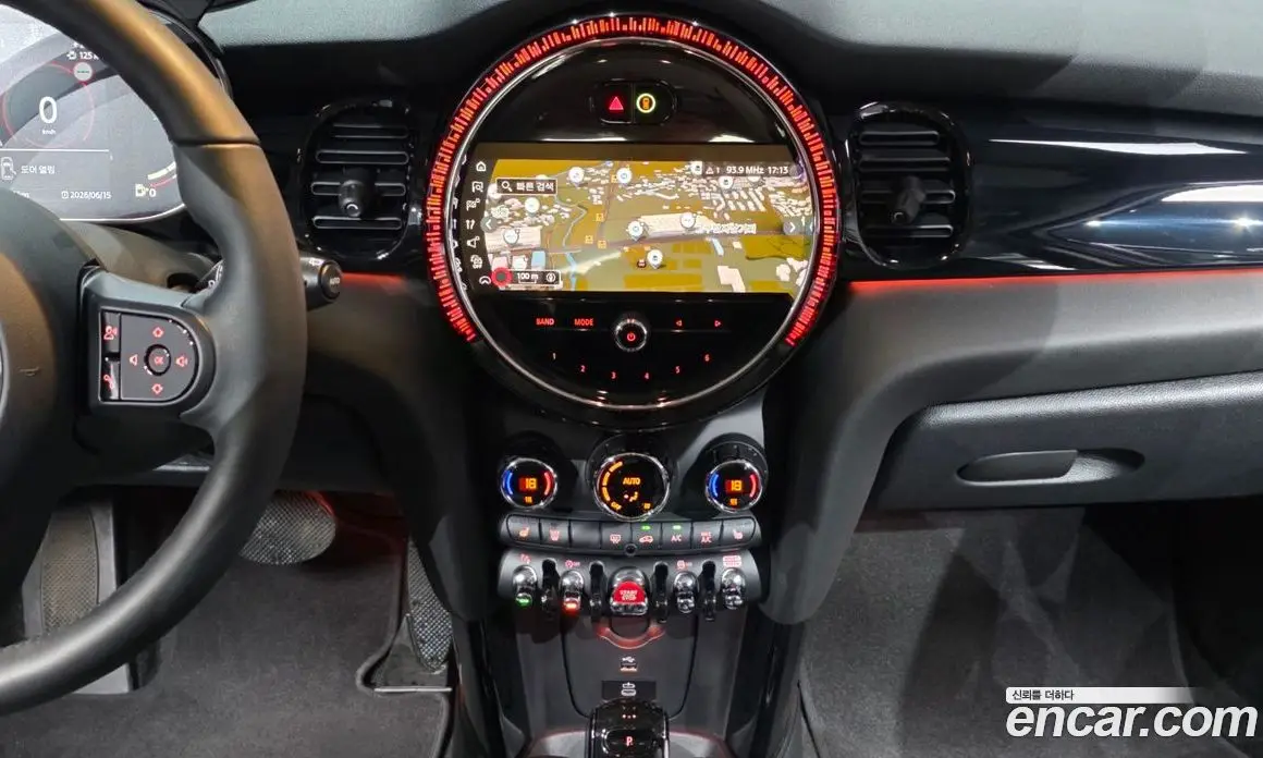 Mini Cooper 2024 1.5 автомат (гидро), фото 20