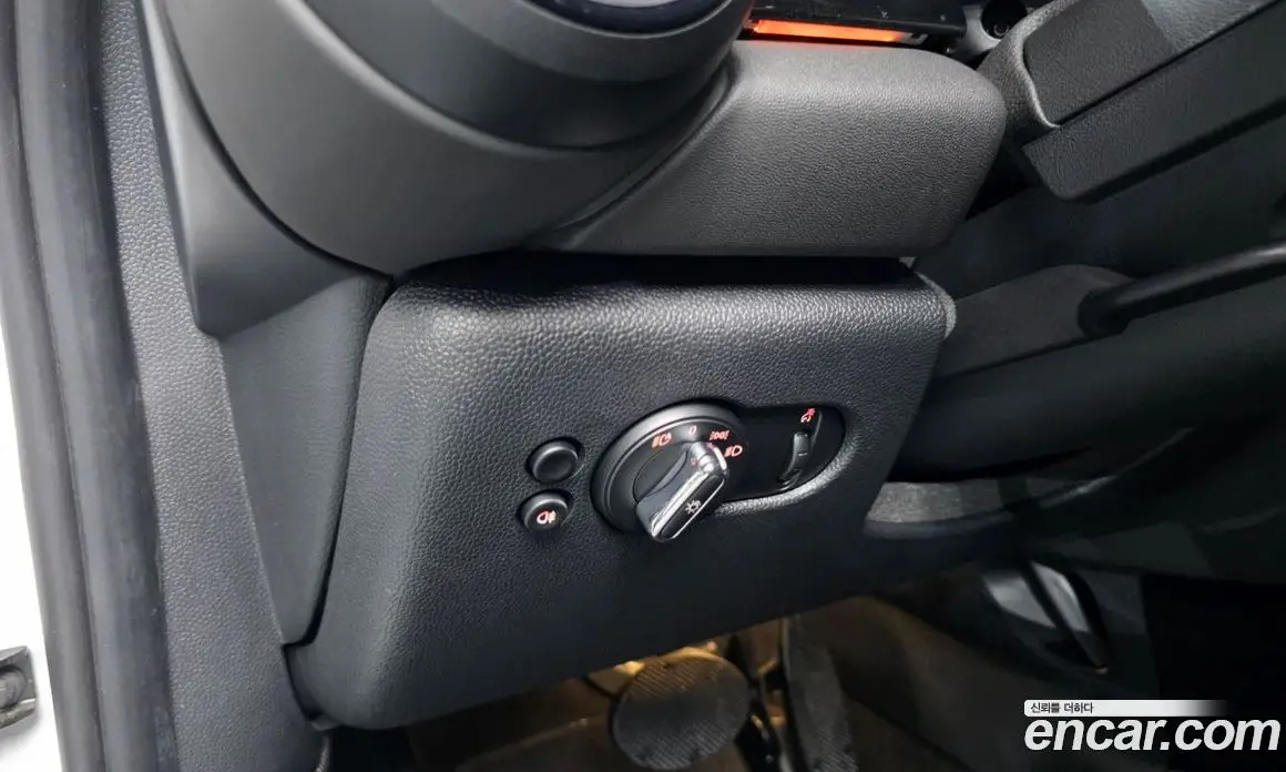 Mini Cooper 2024 1.5 автомат (гидро), фото 23