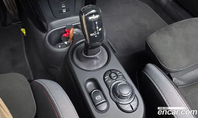 Mini Cooper Convertible 2022 2.0 автомат (гидро), миниатюра 12