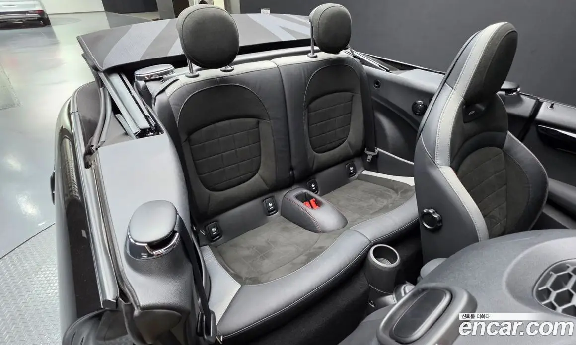 Mini Cooper Convertible 2022 2.0 автомат (гидро), фото 18