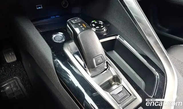 Peugeot 3008 2019 1.5 автомат (гидро), миниатюра 12