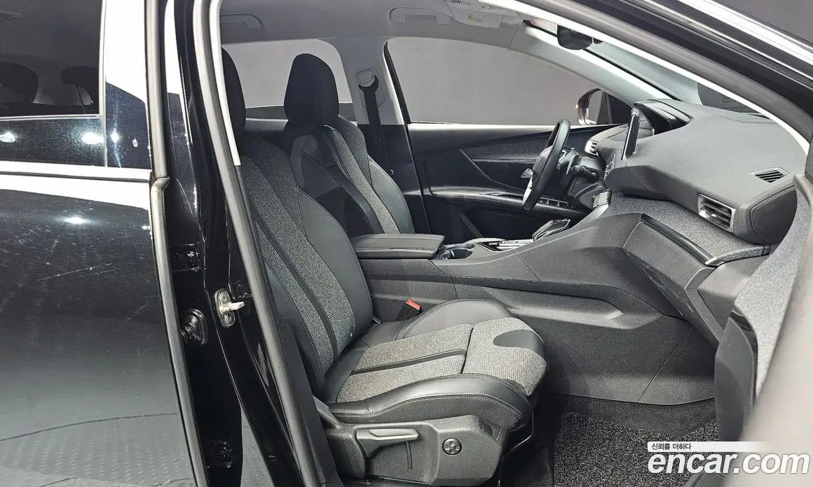 Peugeot 3008 2019 1.5 автомат (гидро), фото 16