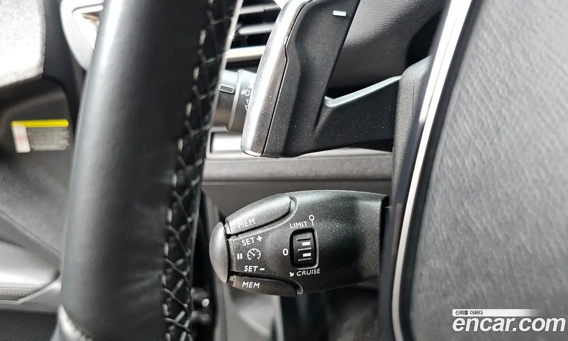 Peugeot 3008 2019 1.5 автомат (гидро), фото 25