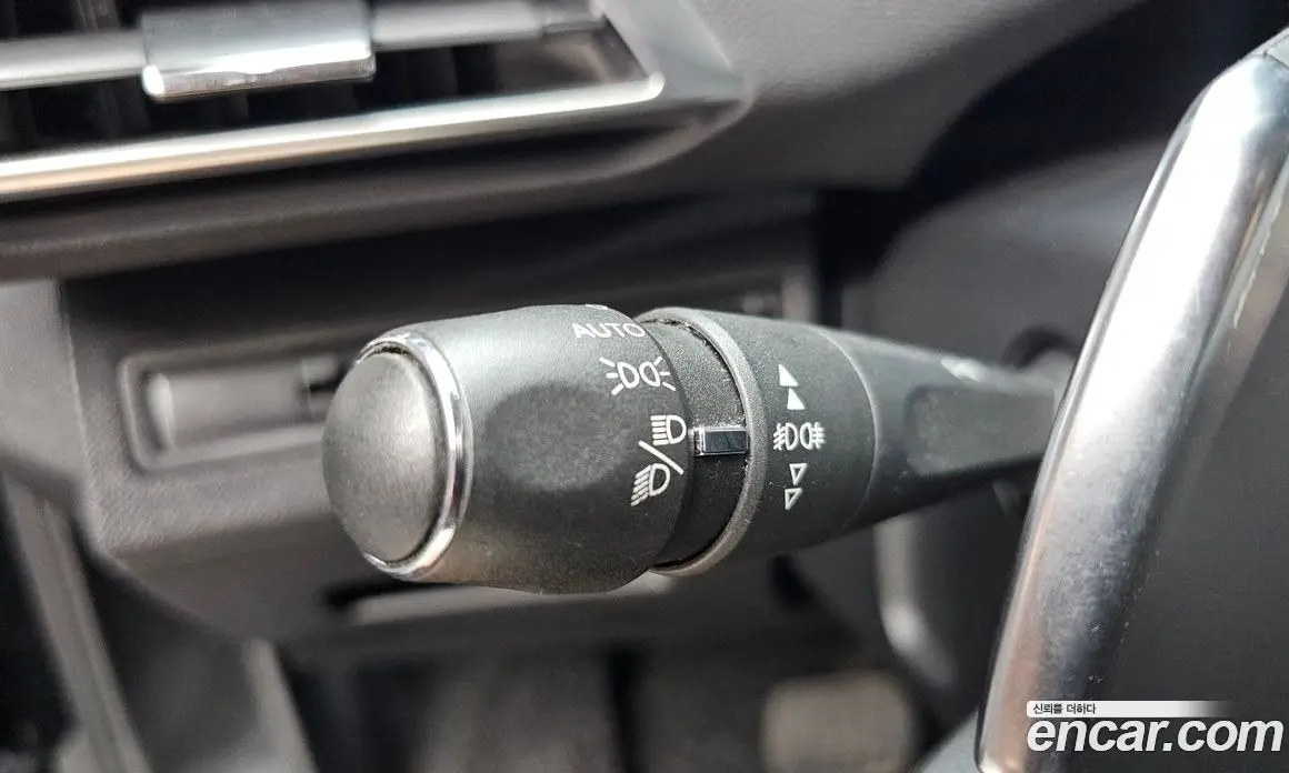 Peugeot 3008 2019 1.5 автомат (гидро), фото 28