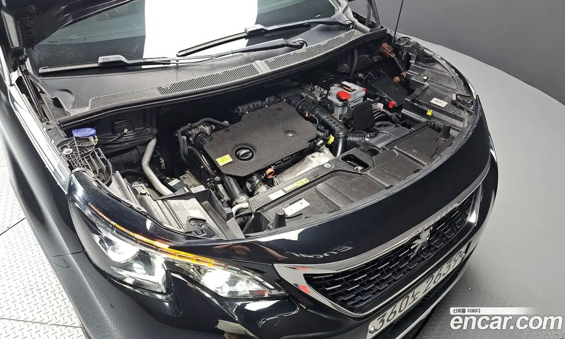 Peugeot 3008 2019 1.5 автомат (гидро), фото 6