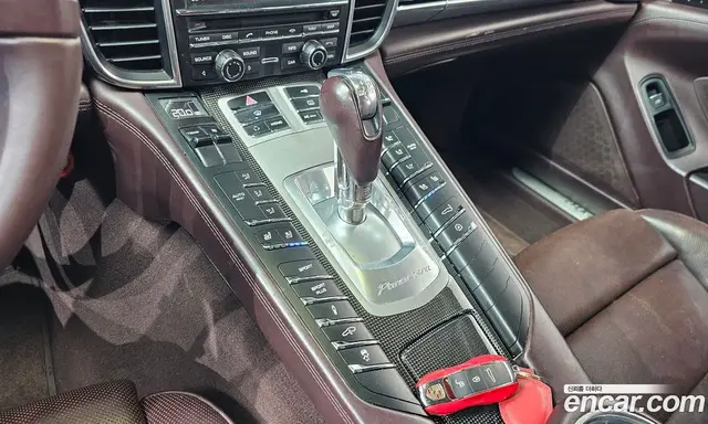 Porsche Panamera 2011 4.8 автомат (гидро), миниатюра 9