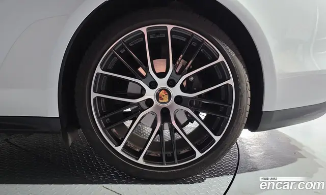 Porsche Panamera 2023 2.9 автомат (гидро), миниатюра 7