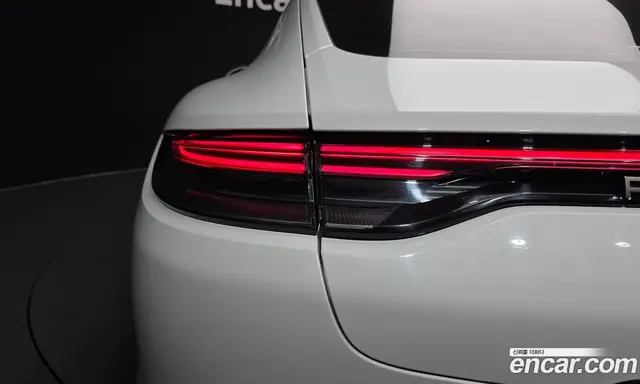Porsche Panamera 2023 2.9 автомат (гидро), миниатюра 9