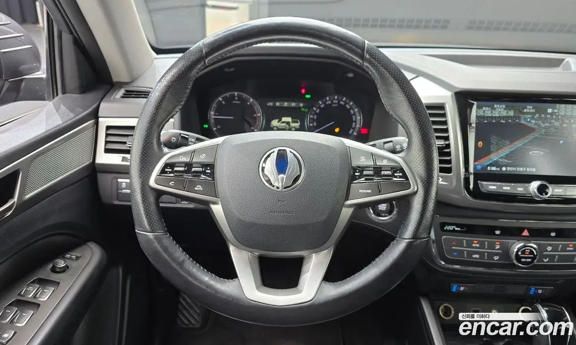 SsangYong Rexton 2018 2.2 автомат (гидро), фото 13