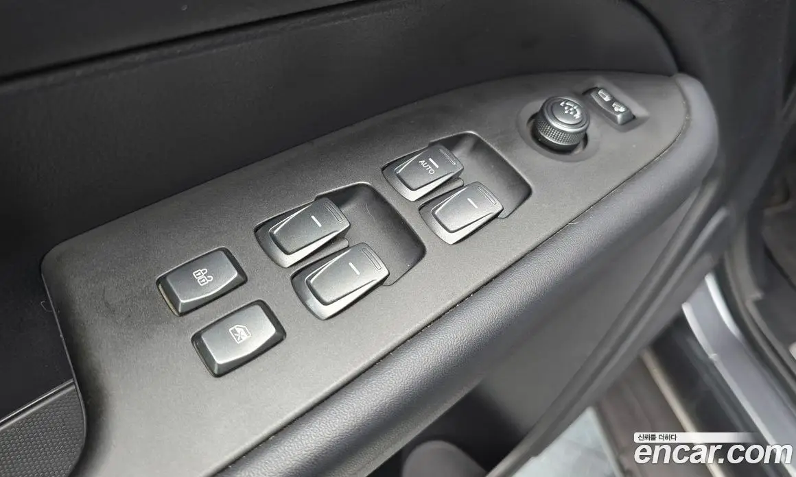SsangYong Rexton 2018 2.2 автомат (гидро), фото 14