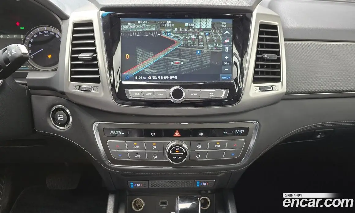 SsangYong Rexton 2018 2.2 автомат (гидро), фото 17