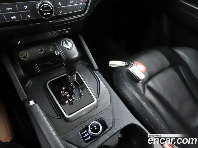 SsangYong Rexton 2019 2.2 автомат (гидро), миниатюра 9