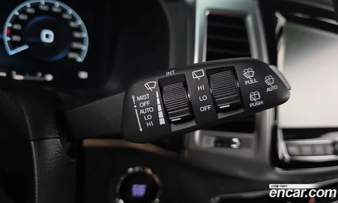SsangYong Rexton 2021 2.2 автомат (гидро), фото 18