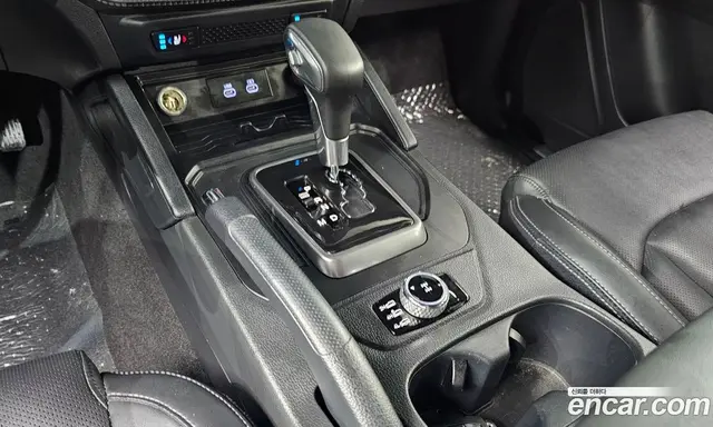 SsangYong Rexton 2023 2.2 автомат (гидро), миниатюра 12