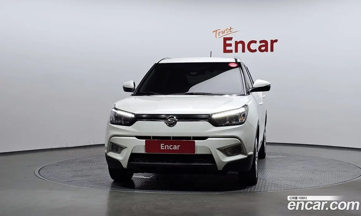 SsangYong TIBOLI 2015 1.6 автомат (гидро), фото 3