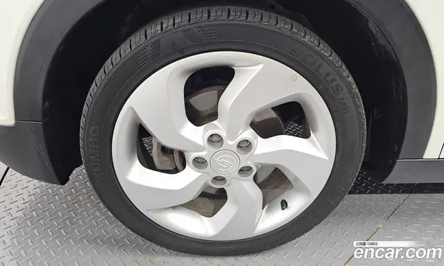 SsangYong TIBOLI 2015 1.6 автомат (гидро), миниатюра 5