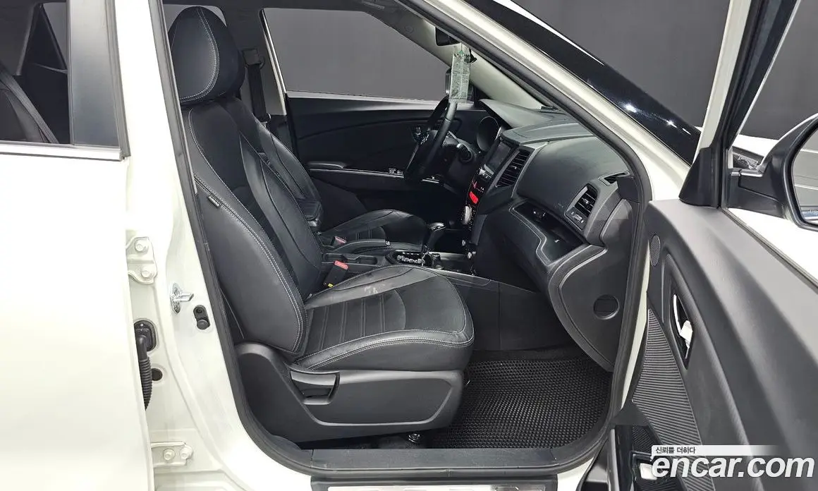 SsangYong TIBOLI 2017 1.6 автомат (гидро), фото 16