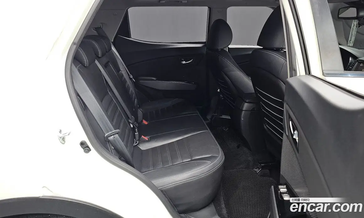 SsangYong TIBOLI 2017 1.6 автомат (гидро), фото 17