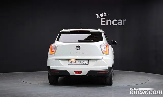 SsangYong TIBOLI 2017 1.6 автомат (гидро), миниатюра 4