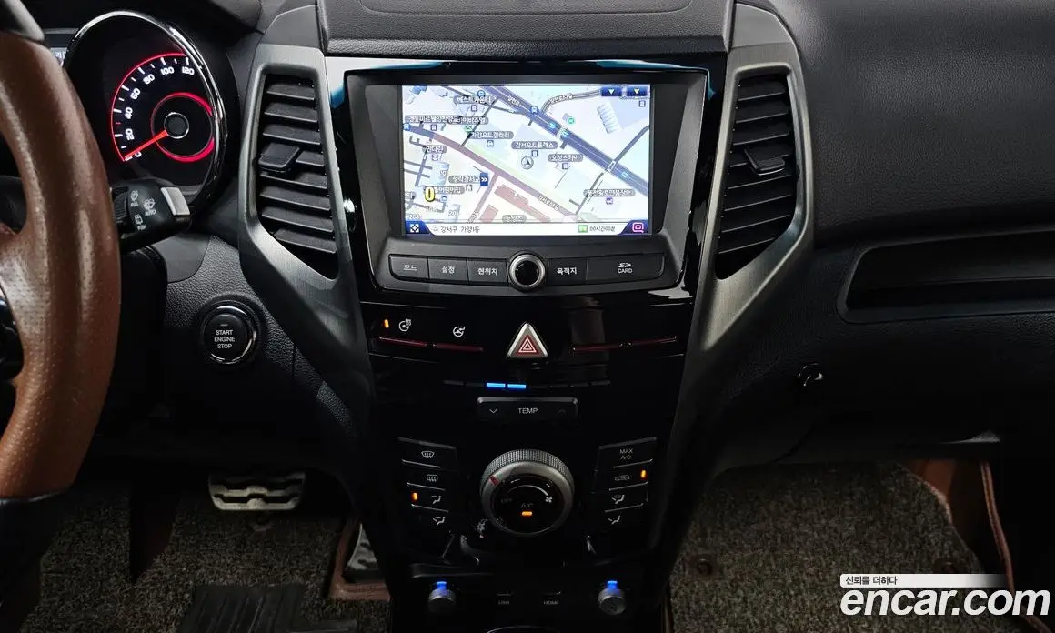 SsangYong TIBOLI 2018 1.6 автомат (гидро), фото 14