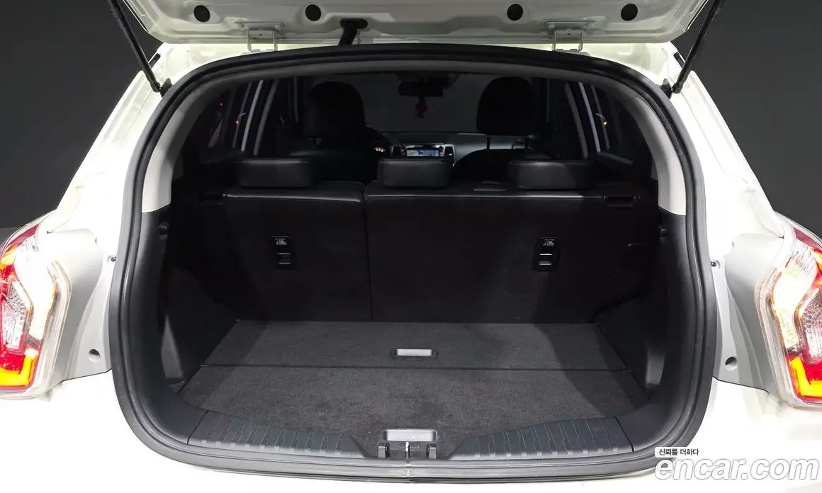 SsangYong TIBOLI 2019 1.6 автомат (гидро), фото 26