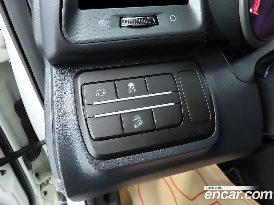SsangYong TIBOLI 2019 1.6 автомат (гидро), фото 16