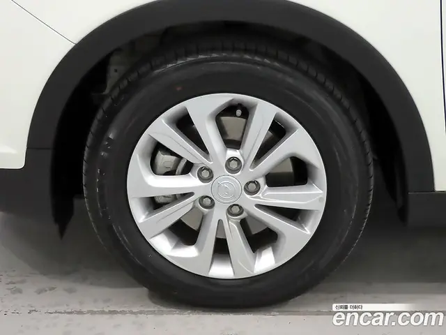 SsangYong TIBOLI 2019 1.6 автомат (гидро), миниатюра 5