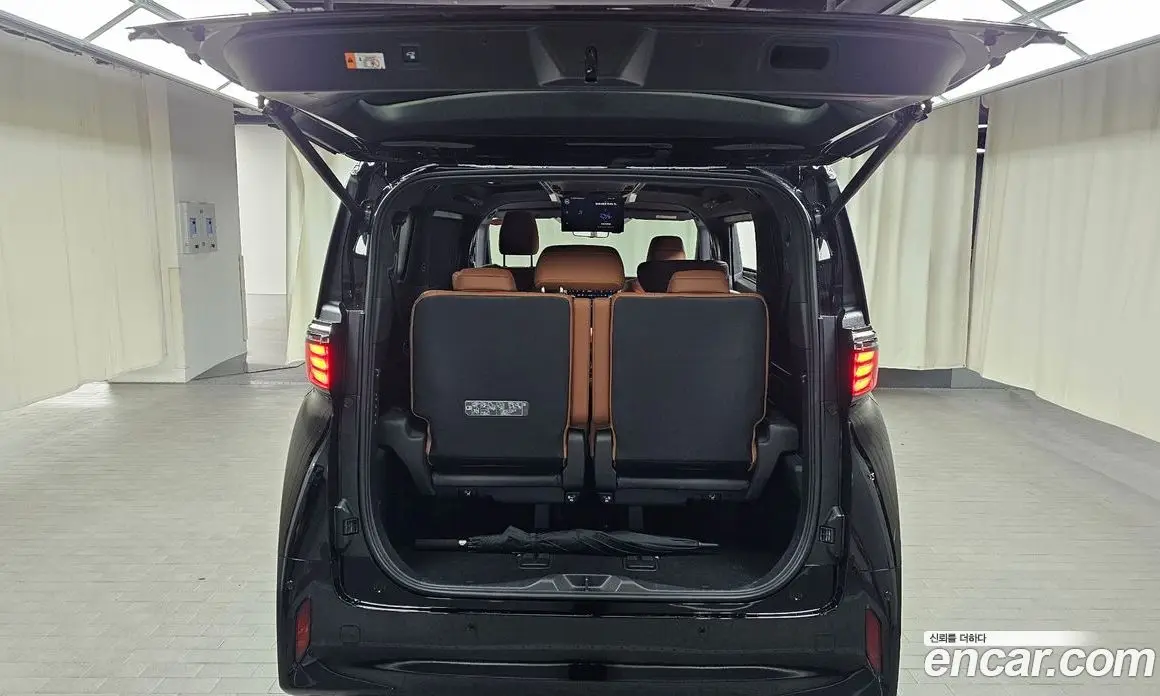 Toyota Alphard 2025 2.5 автомат (гидро), фото 20 Toyota Alphard 2025 2.5 автомат (гидро), фото 20