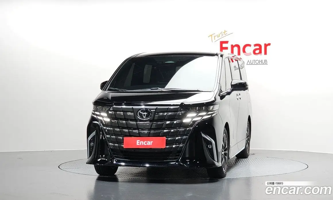 Toyota Alphard 2025 2.5 автомат (гидро), фото 3 Toyota Alphard 2025 2.5 автомат (гидро), фото 3