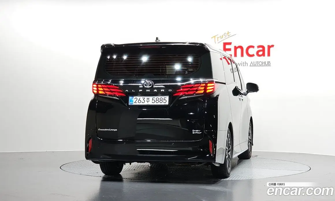 Toyota Alphard 2025 2.5 автомат (гидро), фото 4 Toyota Alphard 2025 2.5 автомат (гидро), фото 4