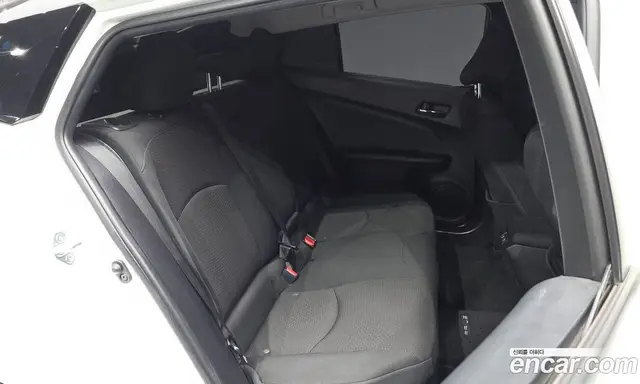 Toyota Prius 2019 1.8 автомат (гидро), миниатюра 11 Toyota Prius 2019 1.8 автомат (гидро), миниатюра 11