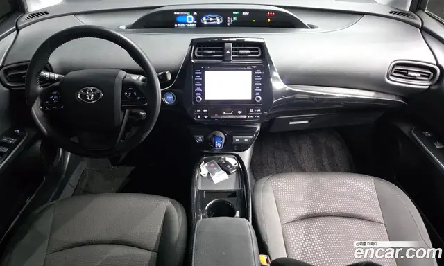 Toyota Prius 2019 1.8 автомат (гидро), миниатюра 7 Toyota Prius 2019 1.8 автомат (гидро), миниатюра 7
