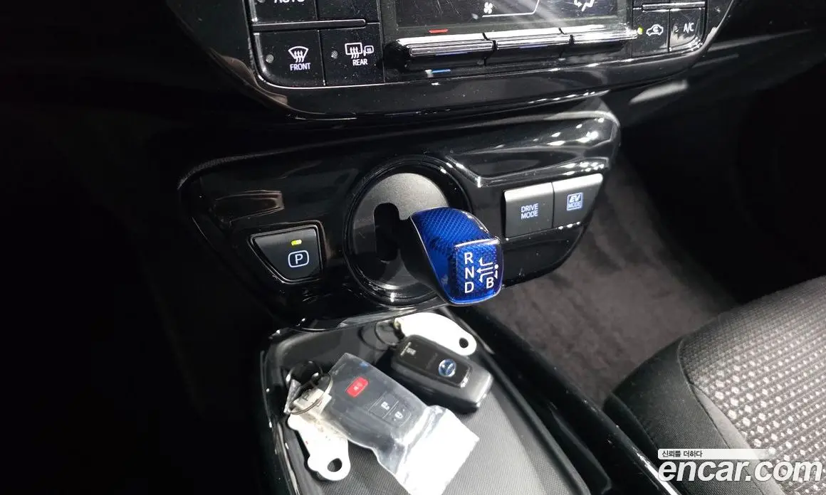 Toyota Prius 2019 1.8 автомат (гидро), фото 9 Toyota Prius 2019 1.8 автомат (гидро), фото 9