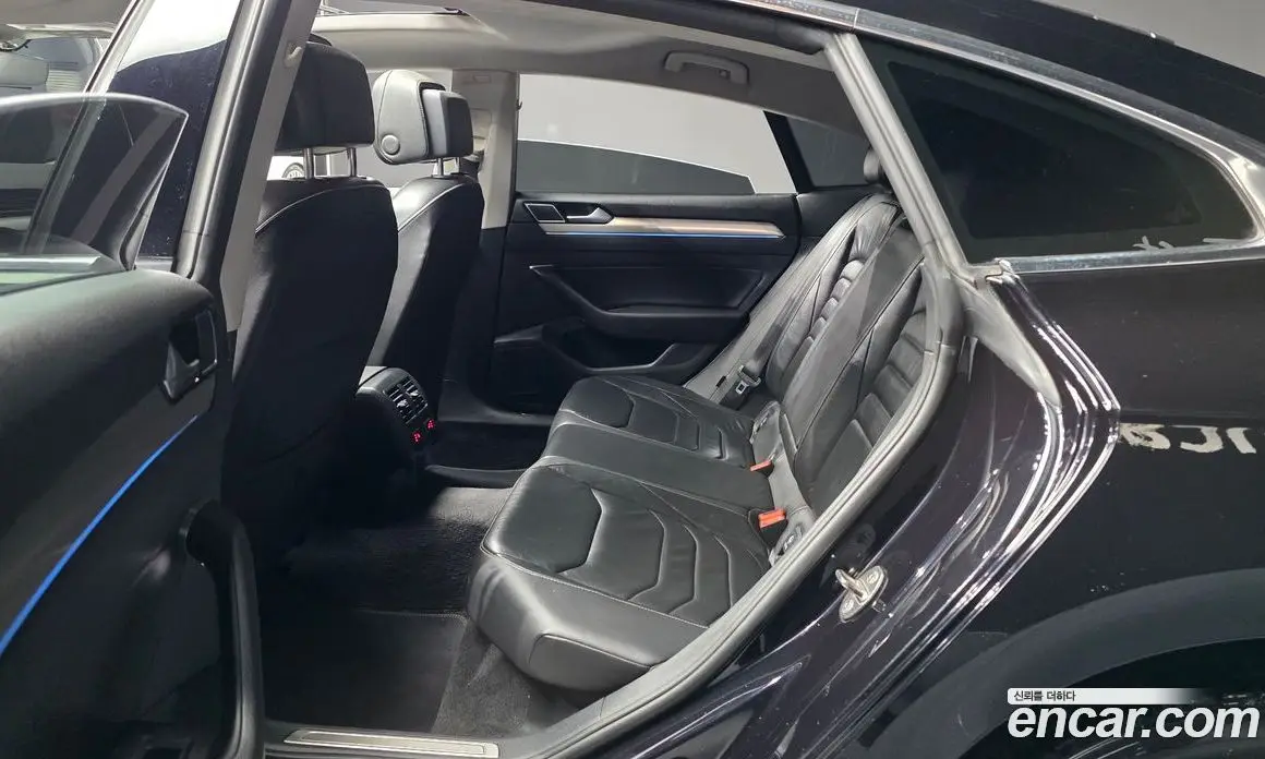 Volkswagen Arteon 2018 2.0 автомат (гидро), фото 16