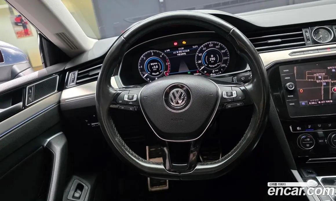 Volkswagen Arteon 2018 2.0 автомат (гидро), фото 19