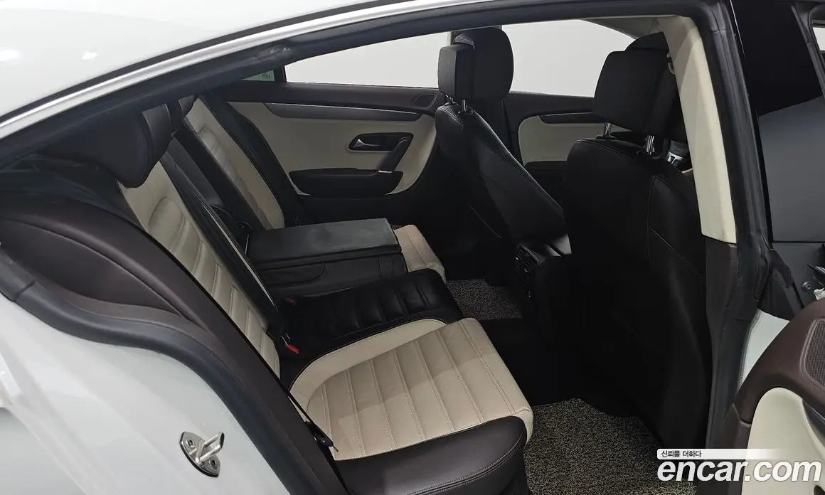 Volkswagen CC 2015 2.0 автомат (гидро), фото 12