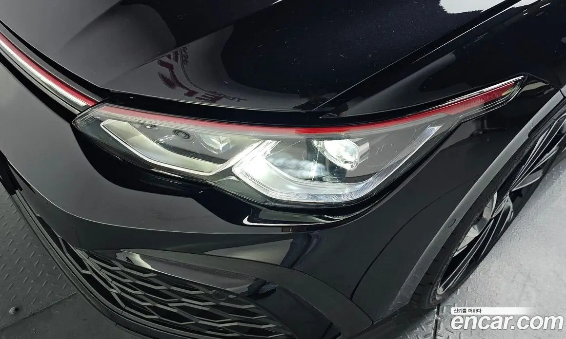 Volkswagen Golf 2023 2.0 автомат (гидро), фото 7