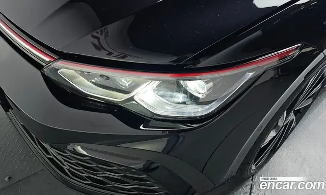 Volkswagen Golf 2023 2.0 автомат (гидро), миниатюра 7